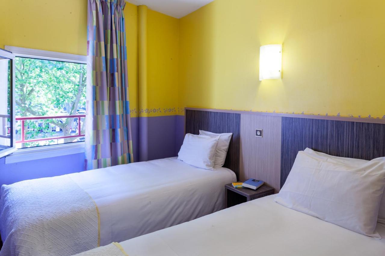 Brit Hotel Le Lion D'Or Chinon Exteriér fotografie